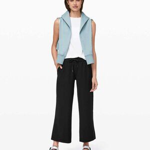 Lululemon On the Fly Wide-Leg 7/8 Pant Woven Black Size 6